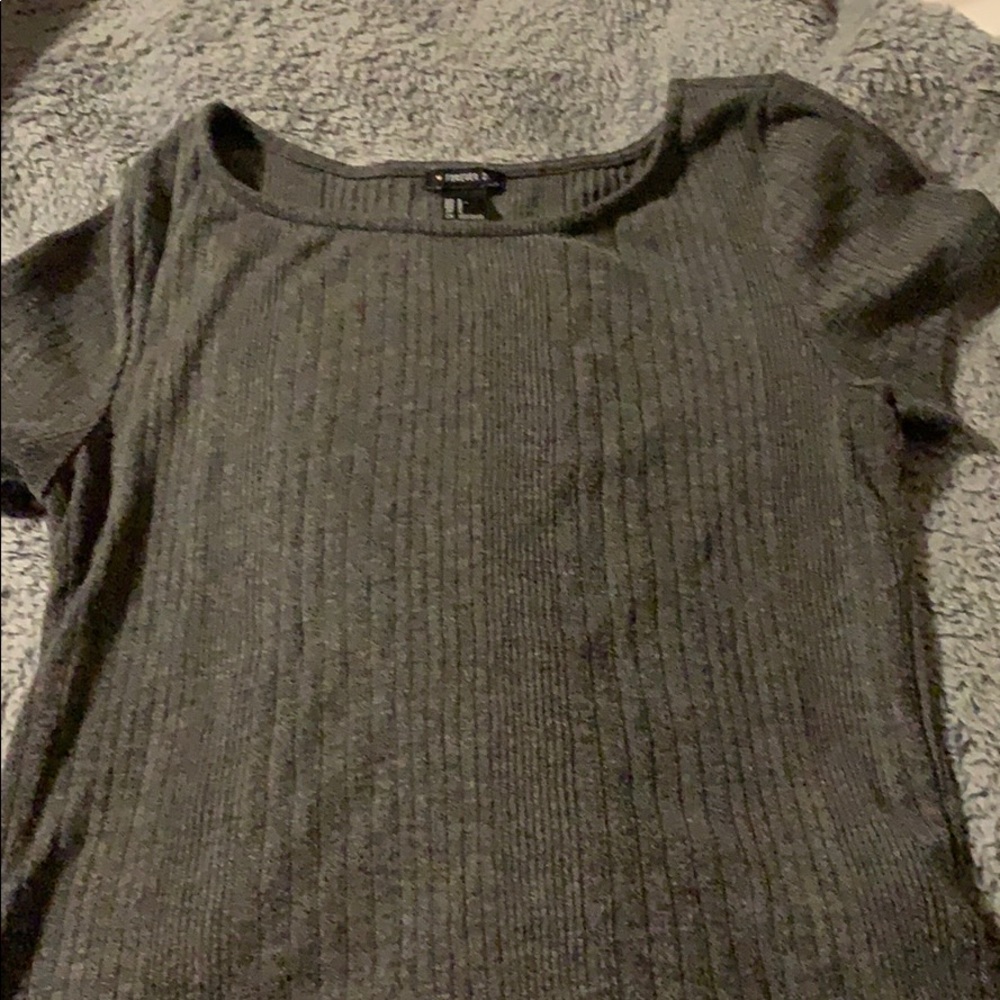 Grey T shirt